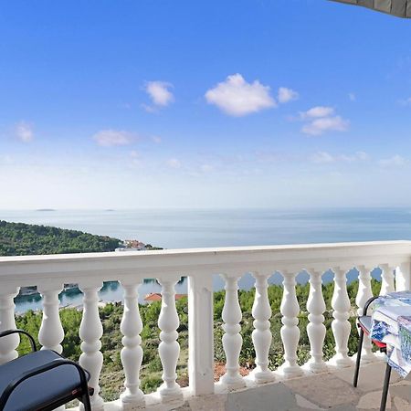 1 Bedroom Stunning Apartment In Primošten Esterno foto